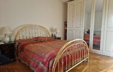 Villa bifamiliare via dei Castelli Romani, Centro, Rocca di Papa