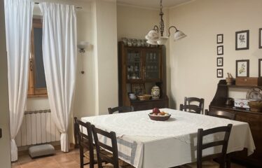 Villa bifamiliare via dei Castelli Romani, Centro, Rocca di Papa